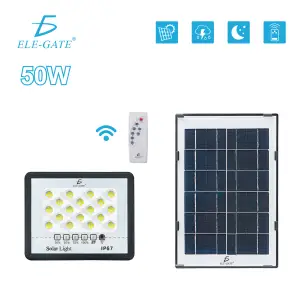Luz Led de 50W con Panel Solar para Uso en Exterior