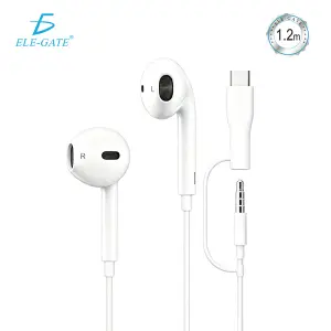 Audífonos con cable 3.5 mm y adaptador USB-C de 1.2 m