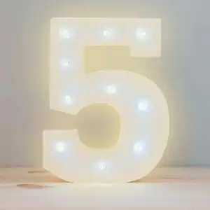 Numero 5 en 3D de Luz Led Luz Cálida.