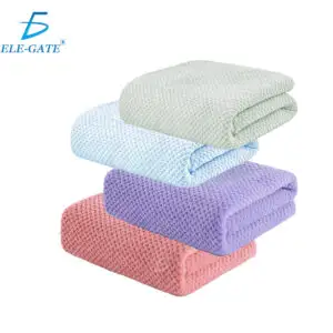 Toallas Suaves de Algodón - Absorbentes y Sin Pelusas Juego de Baño 2 en 1 - Innovación y Comodidad en Tu Baño