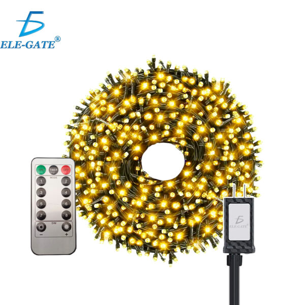 Guirnalda LED de 300 Luces - Creando Magia en 30 Metros de Brillante Iluminación para tu Navidad Inolvidable.