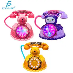 Teléfono Vintage de Juguete Capibara y Kuromi con Luz y Sonido
