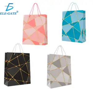 Paquete de 12 Bolsas de Regalo con Asa Resistente – Diseños Modernos y Colores Vibrantes
