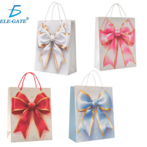 Paquete de 12 Bolsas de Regalo con Asa Resistente – Diseños Modernos y Colores Vibrantes