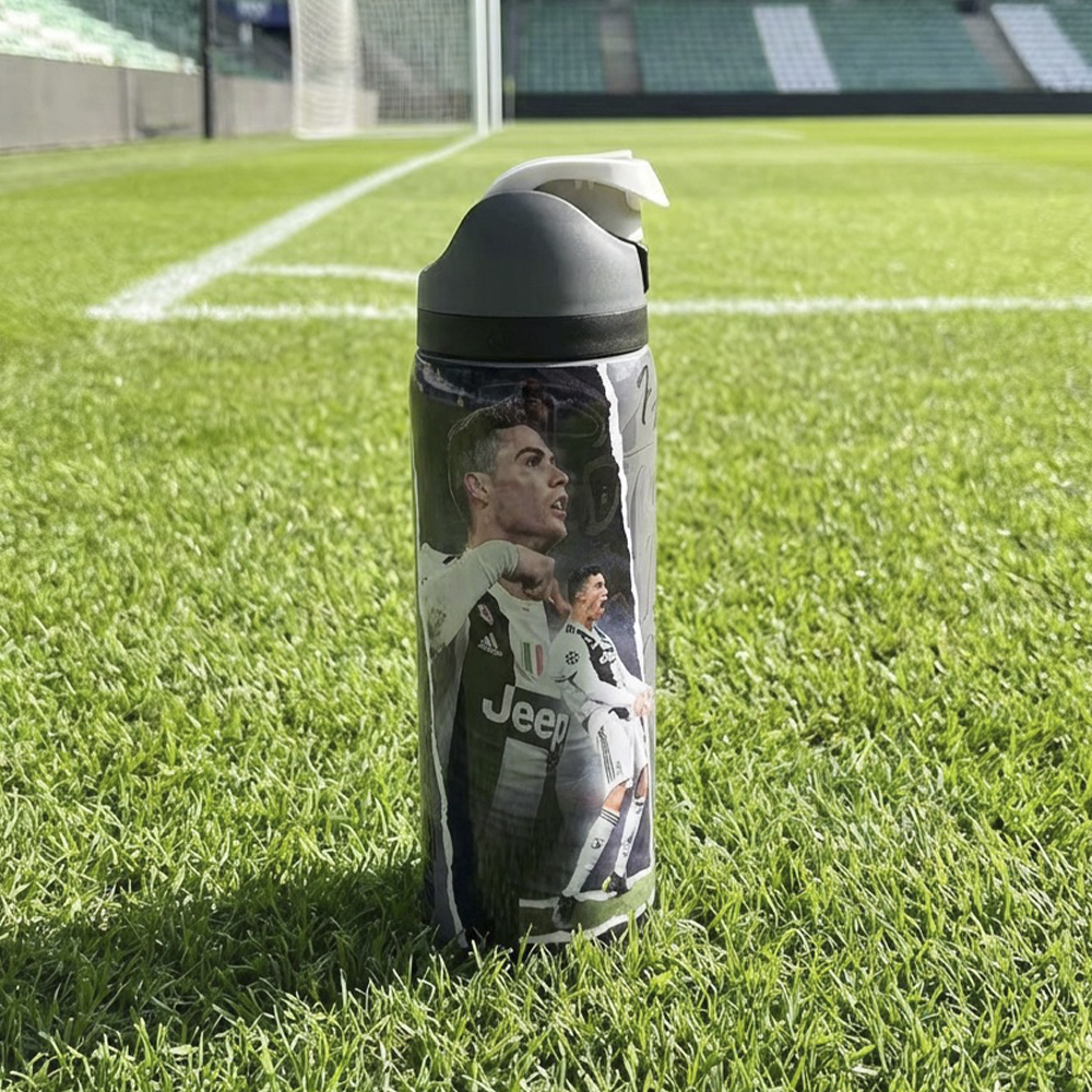 Botella Térmica Deportiva Messi y Cristiano Ronaldo 1000 ml – Acero Inoxidable con Popotes y Aislamiento 24 Horas - Image 9